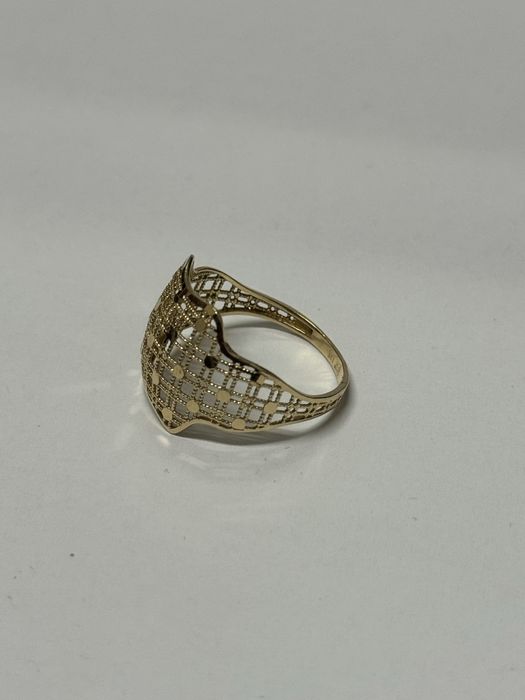 златен дамски пръстен 1.42гр 14к 585