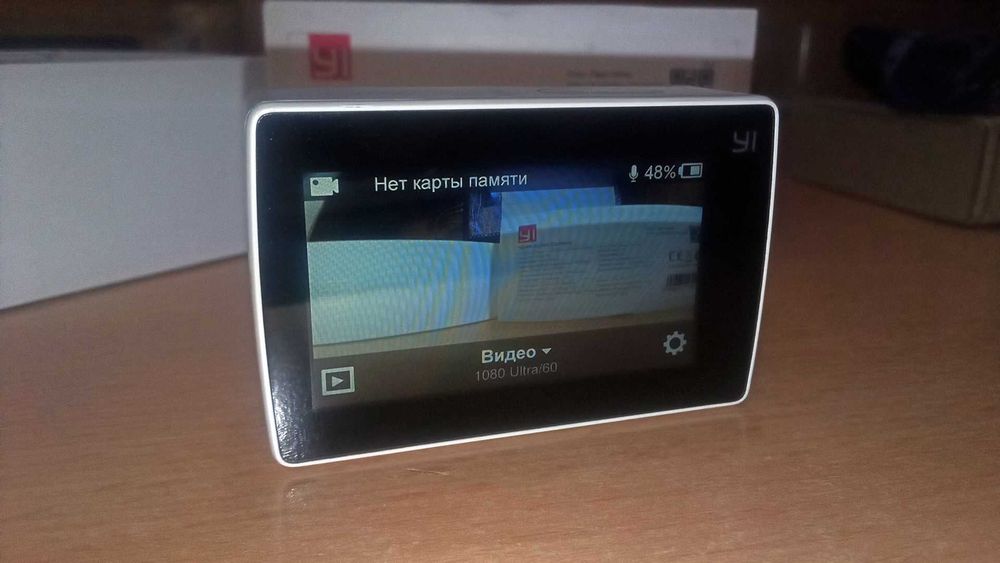 Камера Xiaomi Yi 4K+