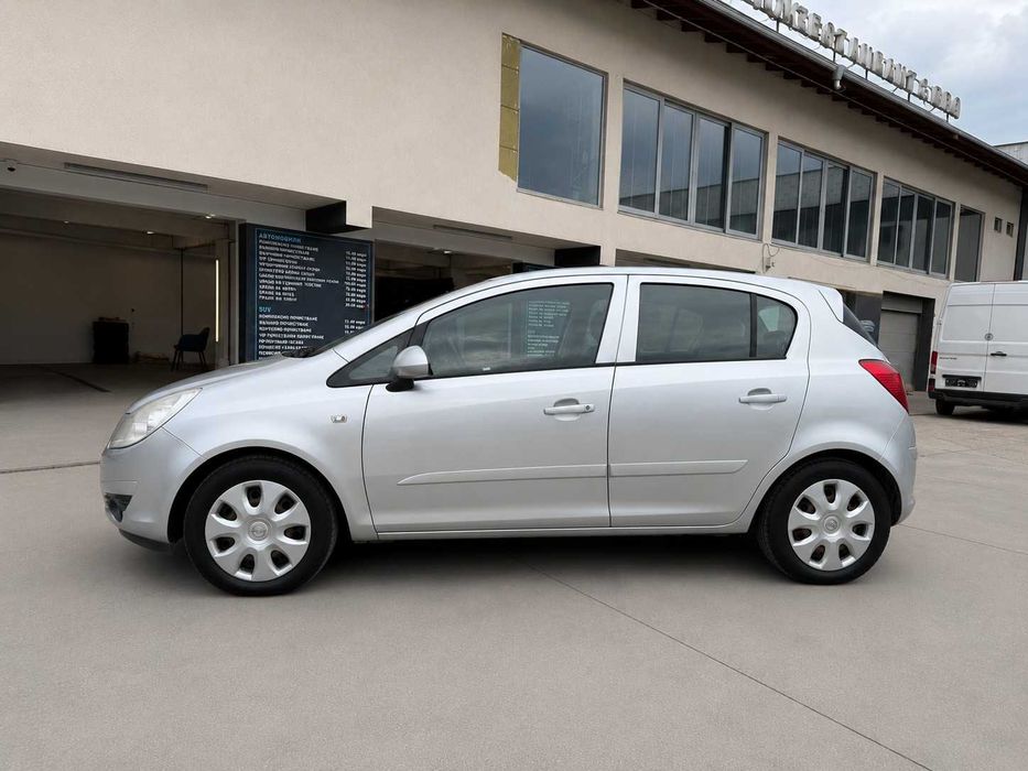Opel Corsa 1.3 CDTI 2008 КЛИМА COSMO Нови Гуми