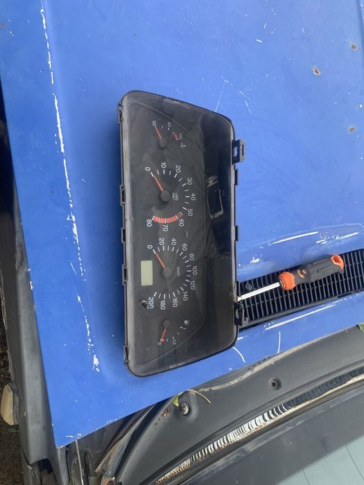 Продам щиток приборов ваз 2110