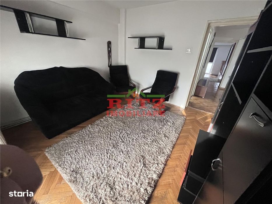 Nou! Ap. 3 cam., S=79 mp, 2 balcoane, et. 3, bd. A.I. Cuza!