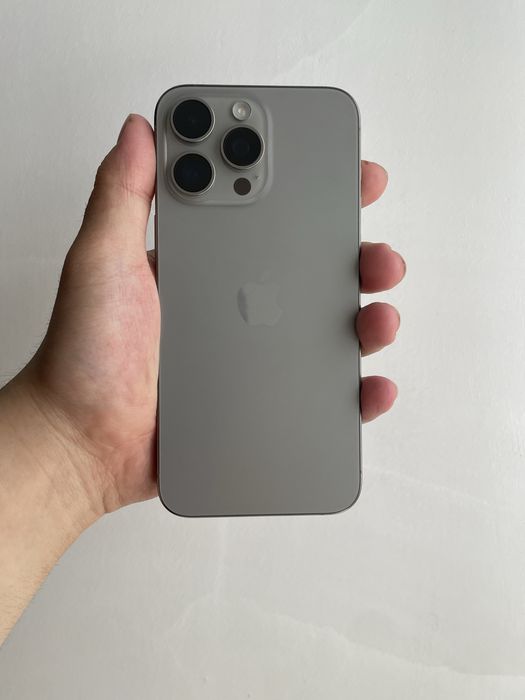 iphone 15 pro max 256 гб в отличном состоянии