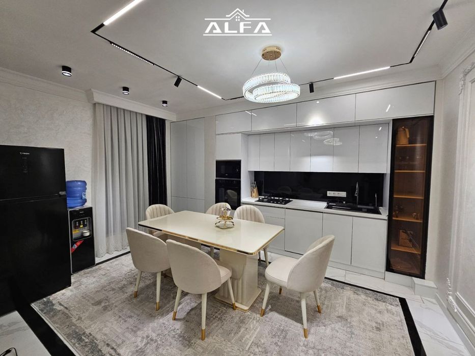 3 хонали люкс шароитли квартира ижарага берилади