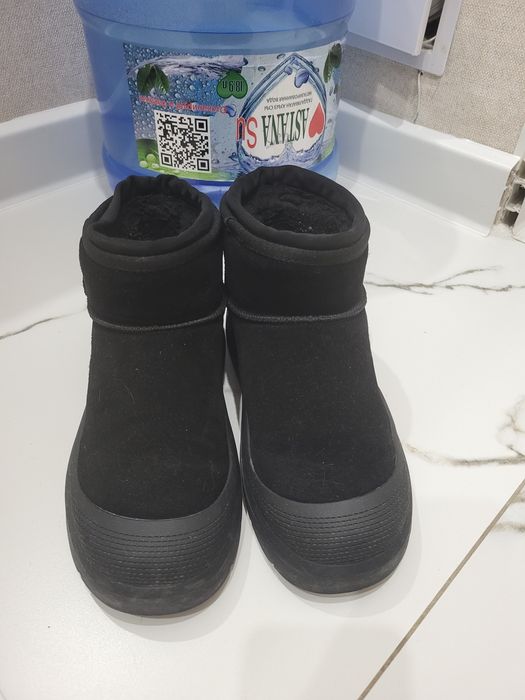 Продам уги натуральный мех