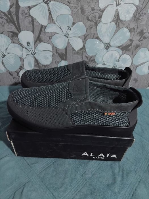 Мужские туфли.