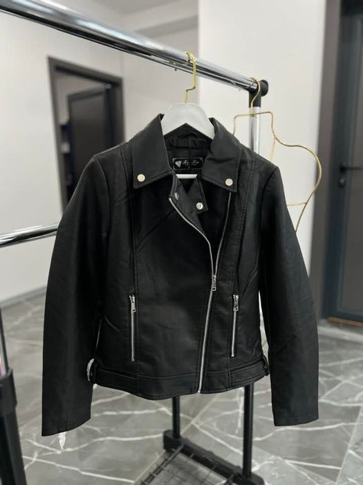 Страхотно кожено яке