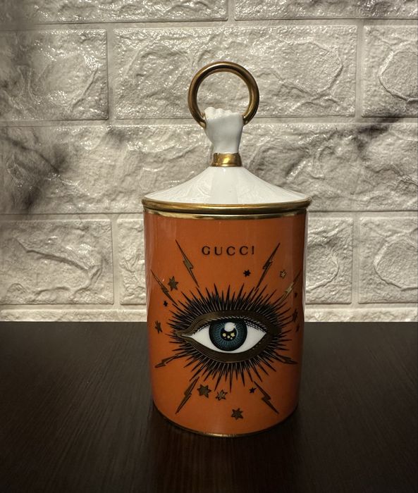 lumânare Gucci décor,