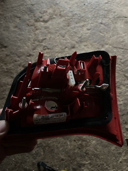 Стоп за audi a6 4f