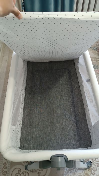 Кровать,   манеж