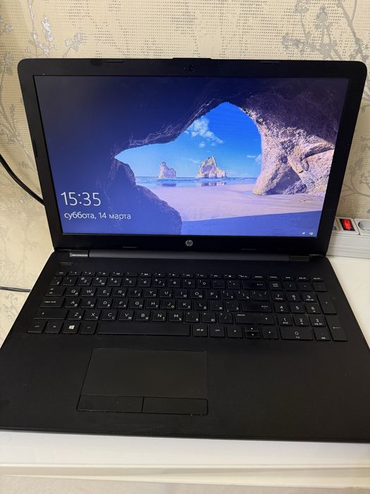 Ноутбук/Noutbuk срочно сотилади