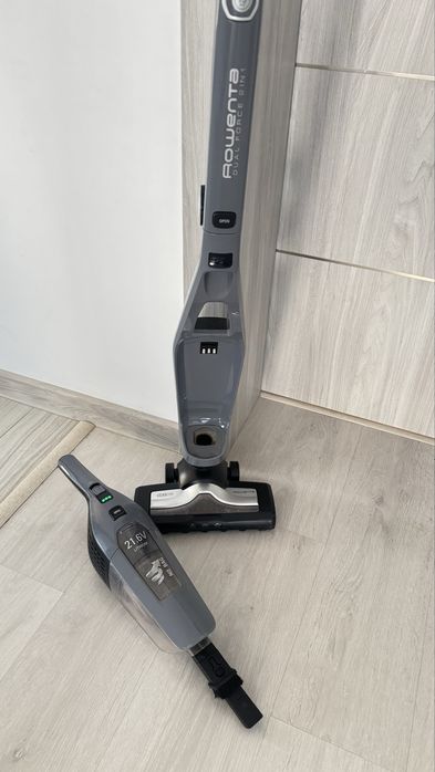 Vand aspirator vertical Rowenta Dual Force 2 in 1
