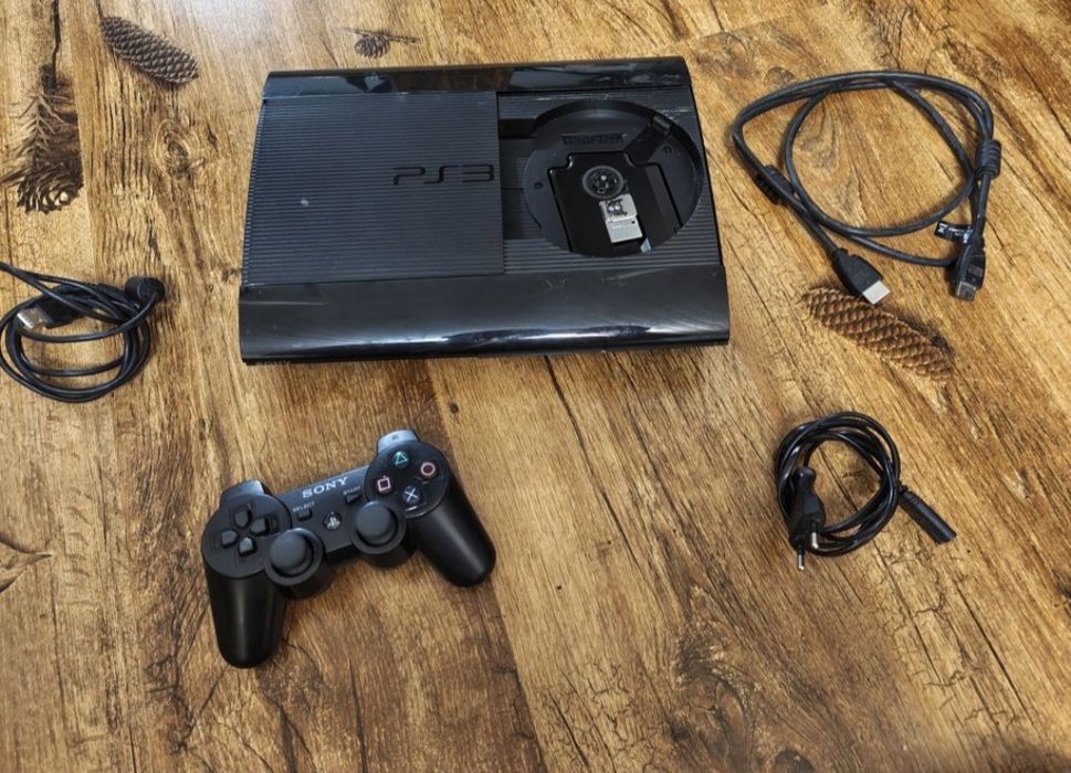 PS 3 super slim maneta