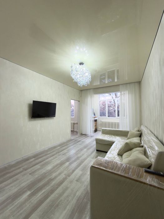 ‼️Срочно‼️2/4/4 51м2 Ялангач ор-р Эко базар Локомотив парк‼️с ремонтом