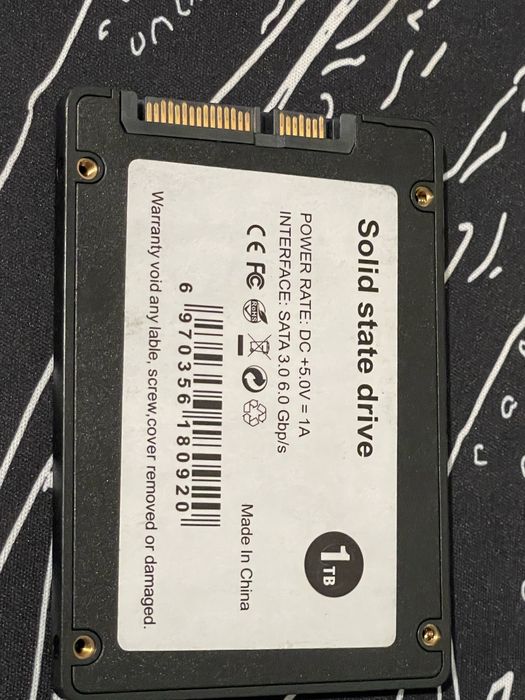 Новый SSD диск Sengston 1 ТБ SATA