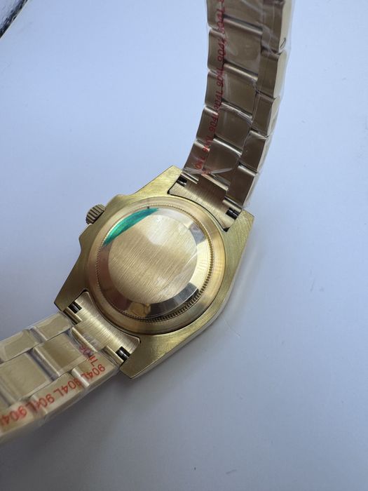 Ceas Rolex GMT-Master II Rolesor, Gold, 40 mm, Nou