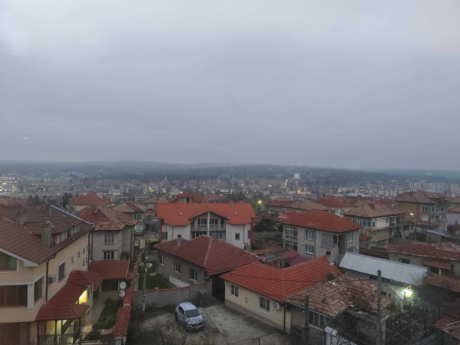 Продава се Тристаен апартамент в Разград, Център - 1000 кв.м за 64 €/кв.м - Снимка #4