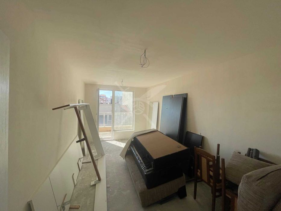 Продава се Тристаен апартамент в Поморие - 107 кв.м за 1463 €/кв.м - Снимка #2