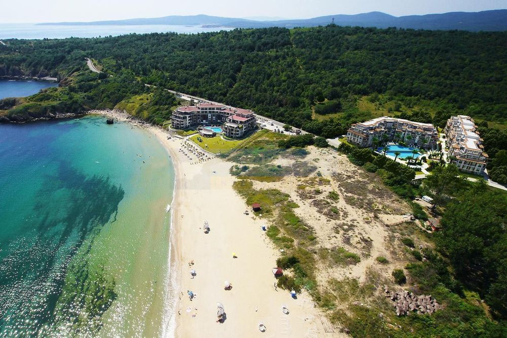 Продава се Едностаен апартамент в Созопол - 41 кв.м за 1622 €/кв.м - Снимка #6