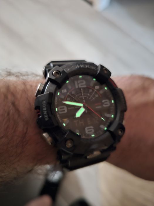 Дерзкие часы Casio G-Shock MudMaster GG B100