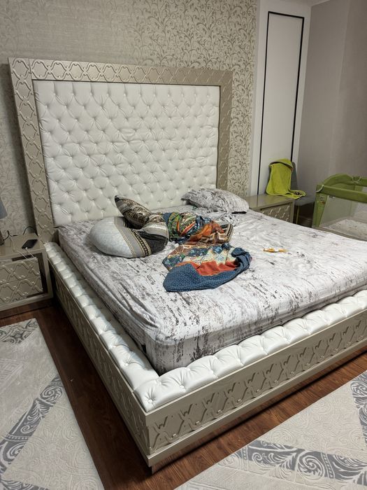 Кровать двухместная