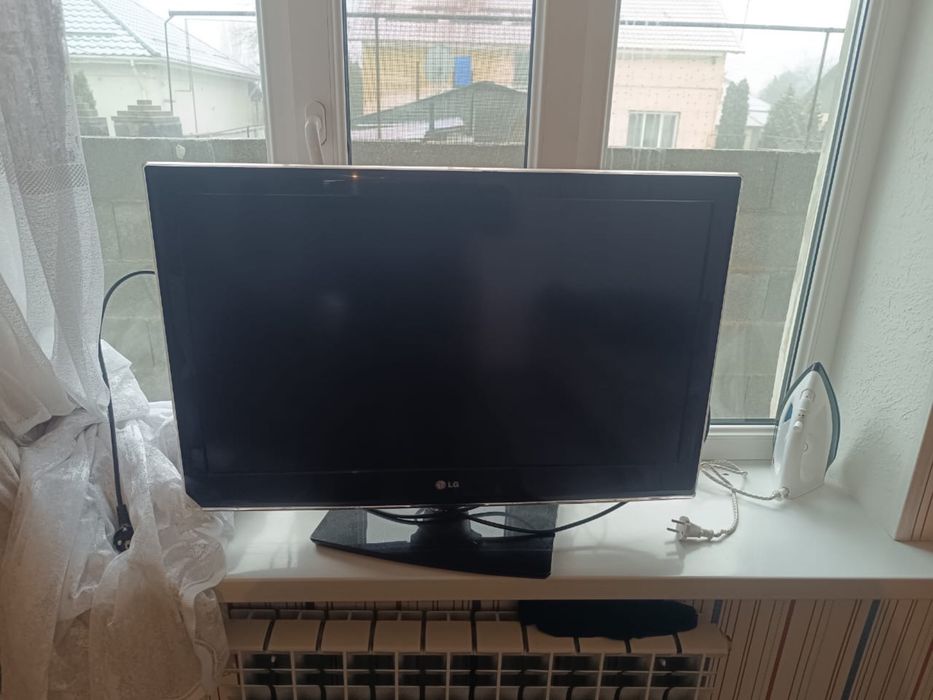 Продам телевизор в хорошем состоянии