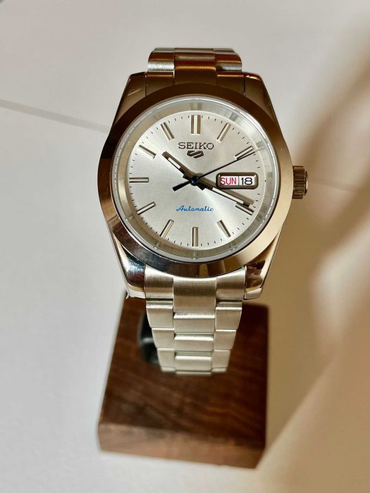 Нови часовници Seiko custom mod