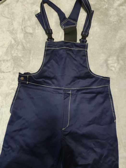 Работни дрехи...