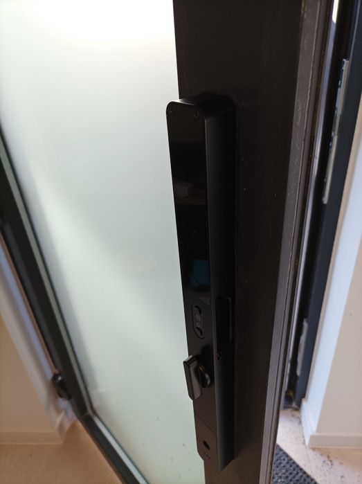 ЕЛЕКТРОННИ БРАВИ
Монтаж и програмиране