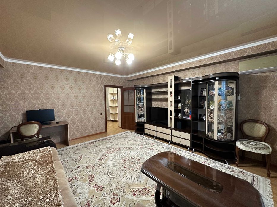 Продам 2-комнатную квартиру 87 кв.