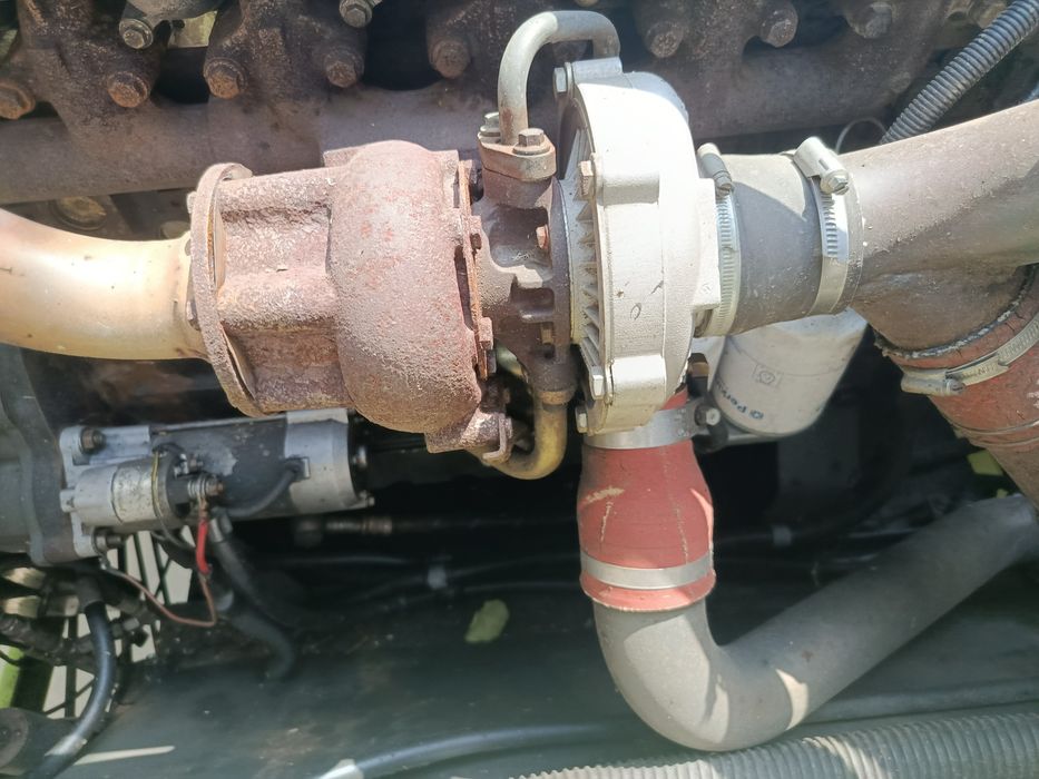 Katapiller mator sotiladi