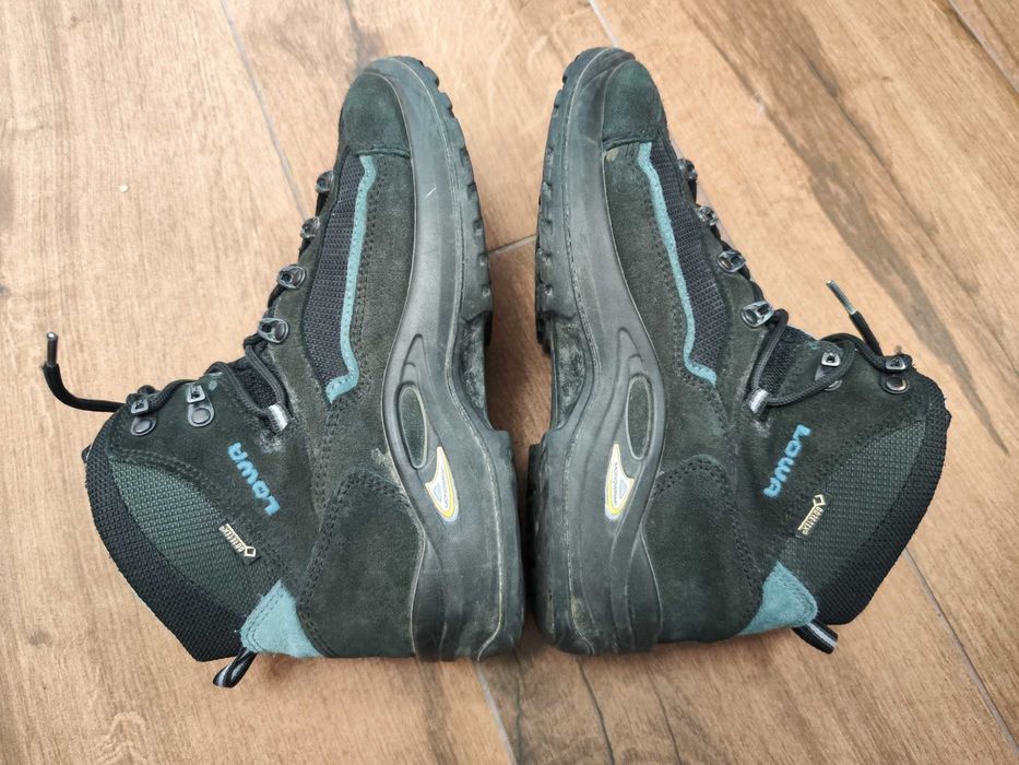 Туристически обувки Lowa