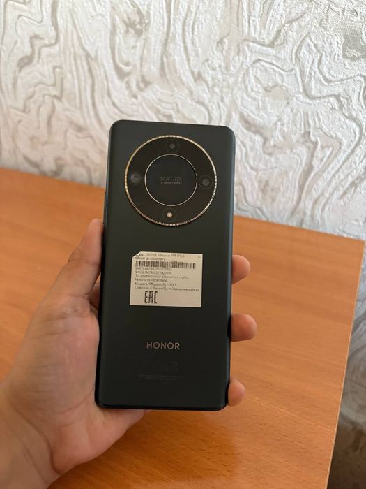 Телефон хонор х9б