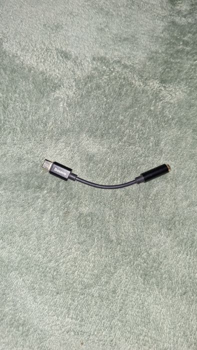 Căști Serioux over-ear + adaptor Baseus USB-C, stare foarte bună.