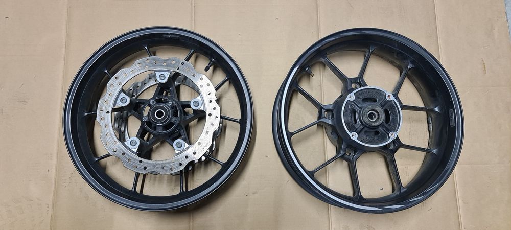 Rezervor Honda CBR 500R / furca / aripa / roata / discuri / motor far