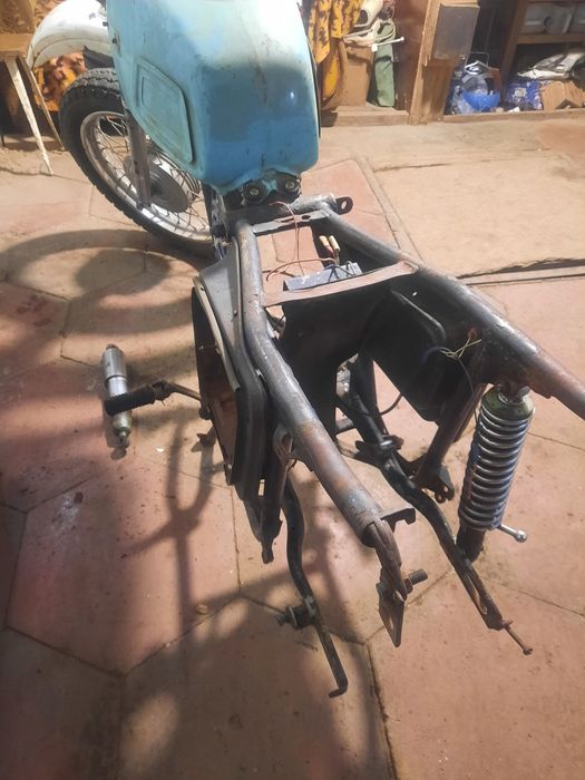 Продам иж запчасти