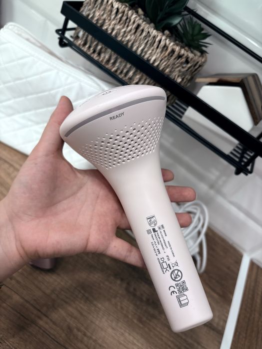 фотоепилатор PHILIPS LUMEA BRI958/00