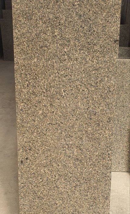 Granit Sokol Fasad Arzon sotiladi