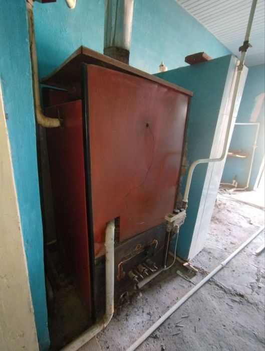 Продаётся котёл отопления