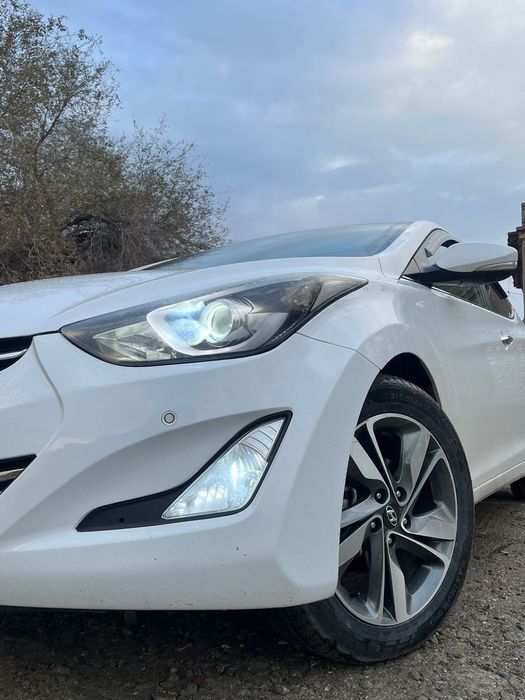 Продаю комплект  шин с дисками 4 шт.