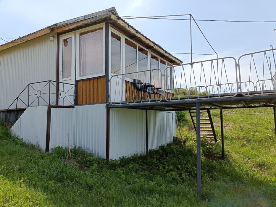 Продам домик у моря