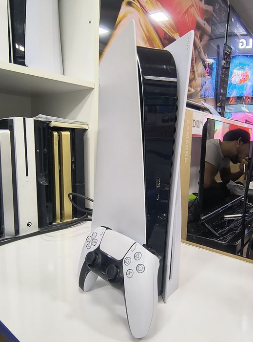 Playstation 5 CD Fat versiya 1 tr с играми