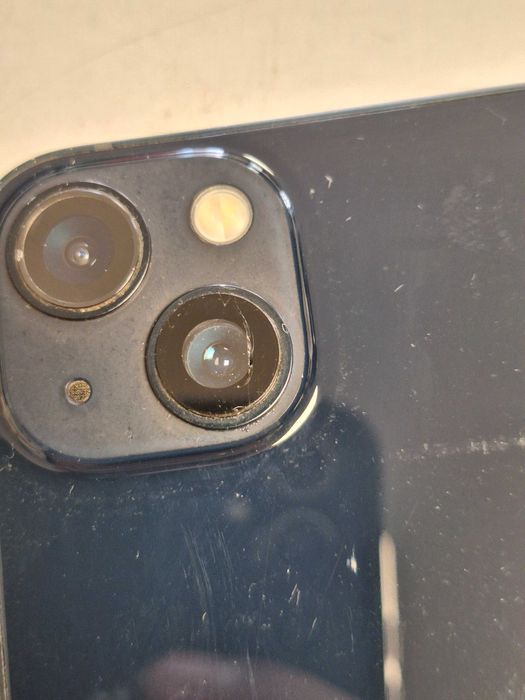 iPhone 13 - 128GB - 84%