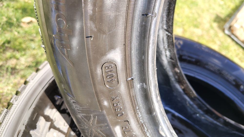 Cauciucuri iarnă  205/60/R16