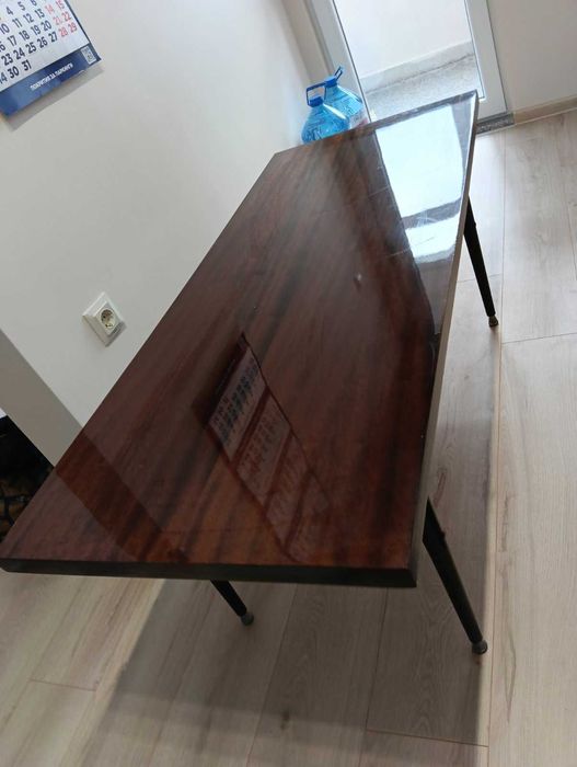 Продавам 2 фотьойла и холна масичка от соца