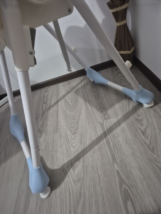 Scaun masă pentru bebe