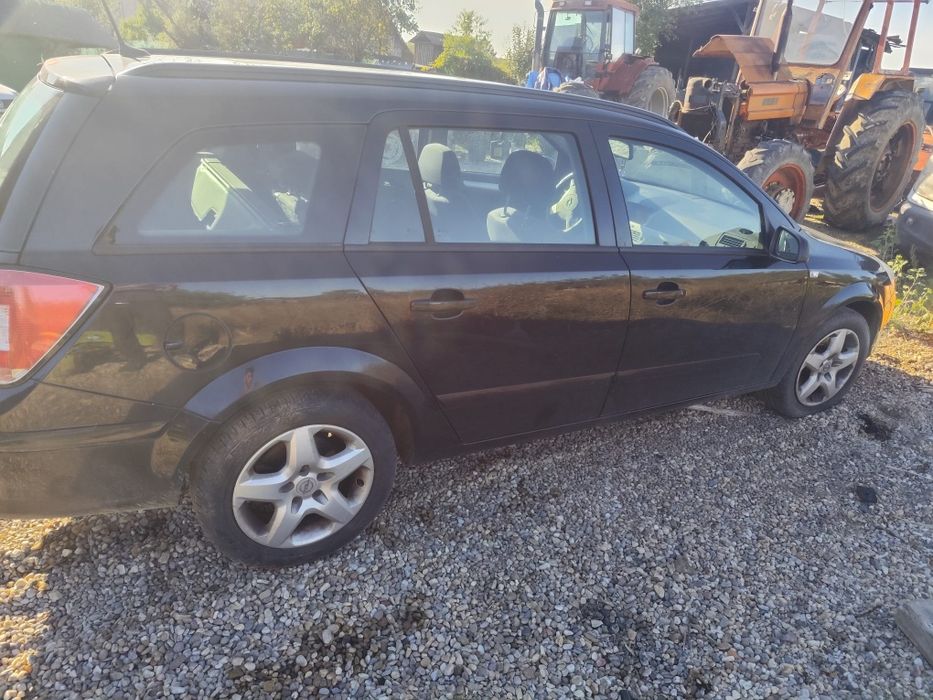 OPEL Astra 2009 — imagine 1