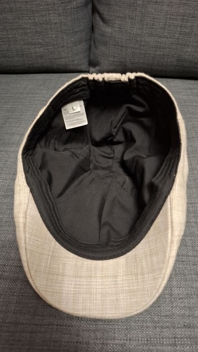 Palarie/Basca bej-alb, marime L (59/60)