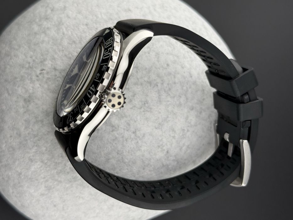 Часовник Eterna KonTiki diver 200m 44mm automatic