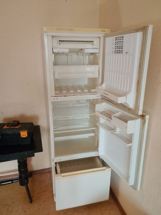 Холодильник СТИНОЛ