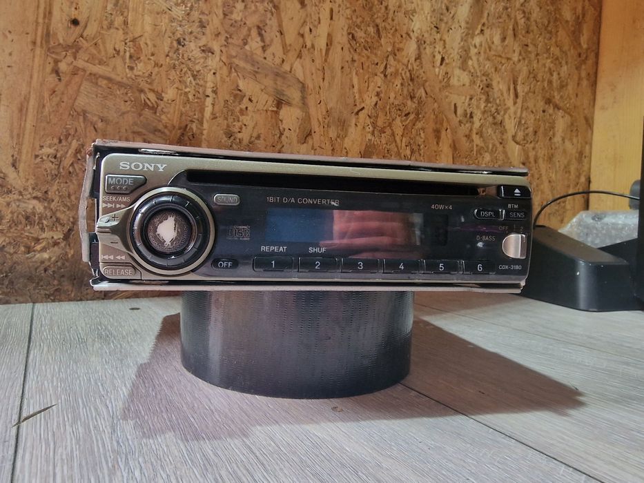CD player SONY CDX 3180